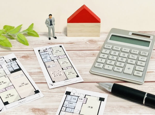 探す前に把握しておきたい熱海の賃貸費用と維持費の相場